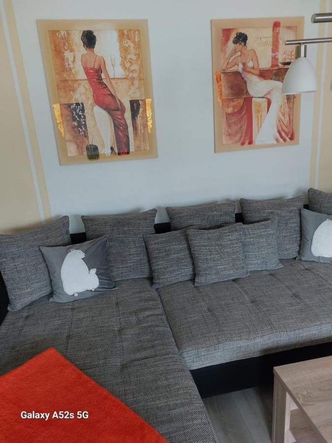 Ferienwohnung Bienwald Mit Pool Fuer 4 - 6 Personen Mit 3 Schlafzimmern Grobitz Екстер'єр фото