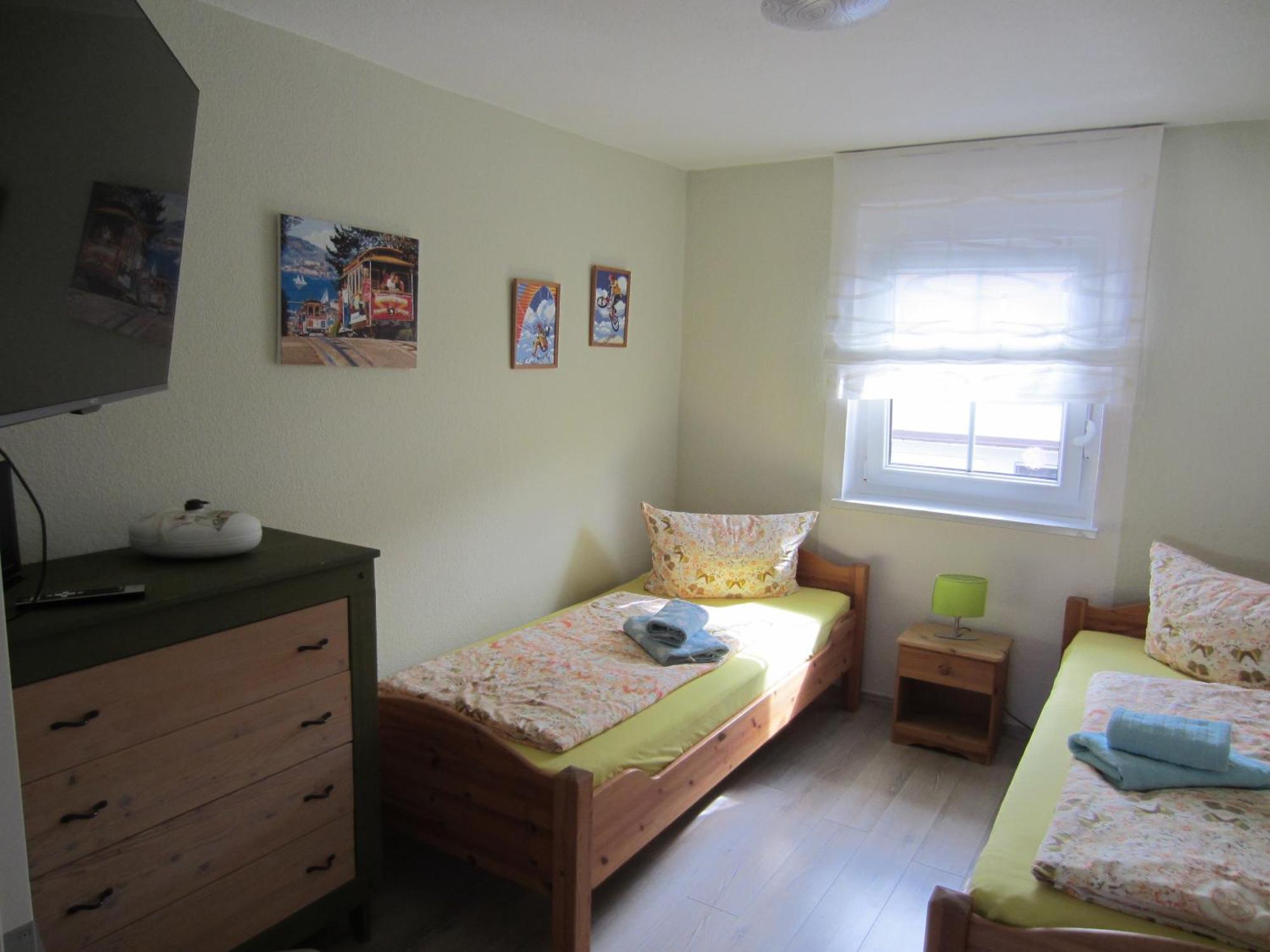 Ferienwohnung Bienwald Mit Pool Fuer 4 - 6 Personen Mit 3 Schlafzimmern Grobitz Екстер'єр фото